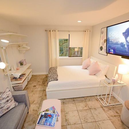 Newly Renovated Whistler Studio 외부 사진