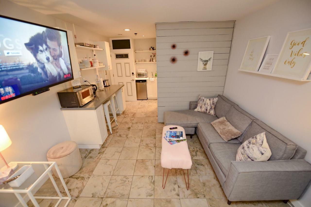 Newly Renovated Whistler Studio 외부 사진